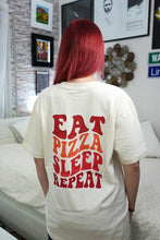 Lade das Bild in den Galerie-Viewer, Pizza Club Shirt
